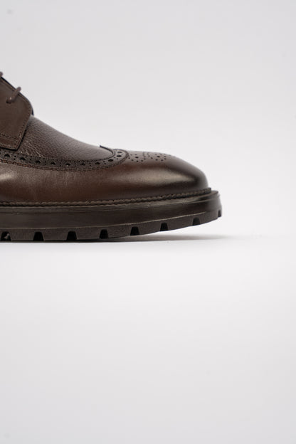 BROWN BROGUE SHOE