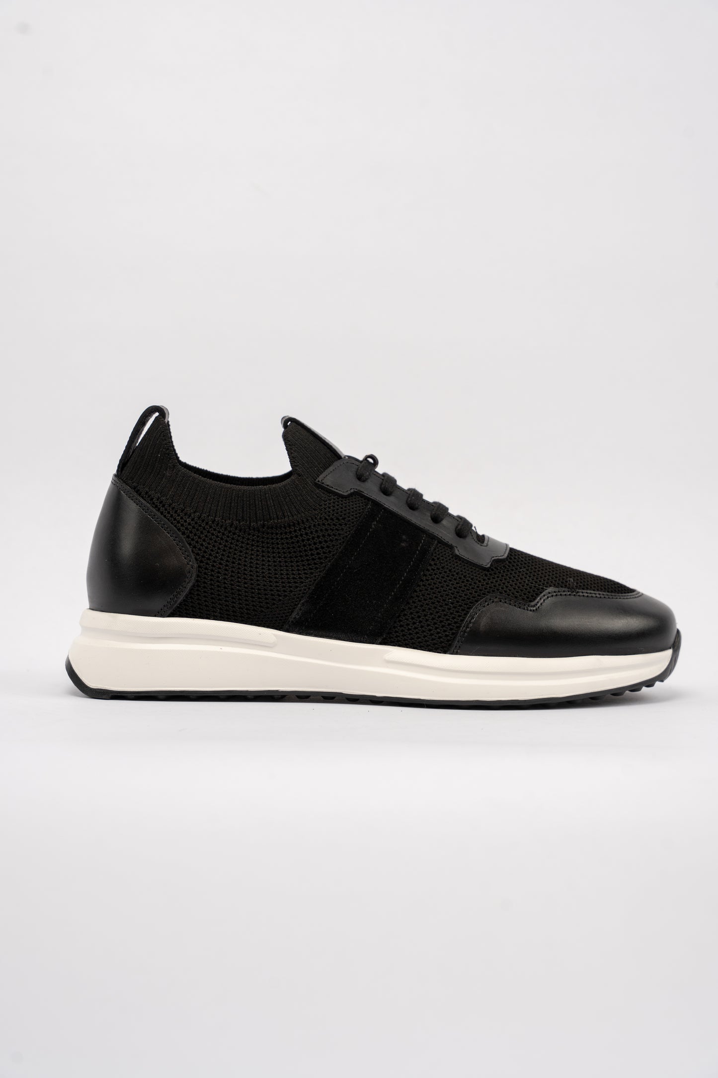 BLACK MIX MATERIAL SNEAKER