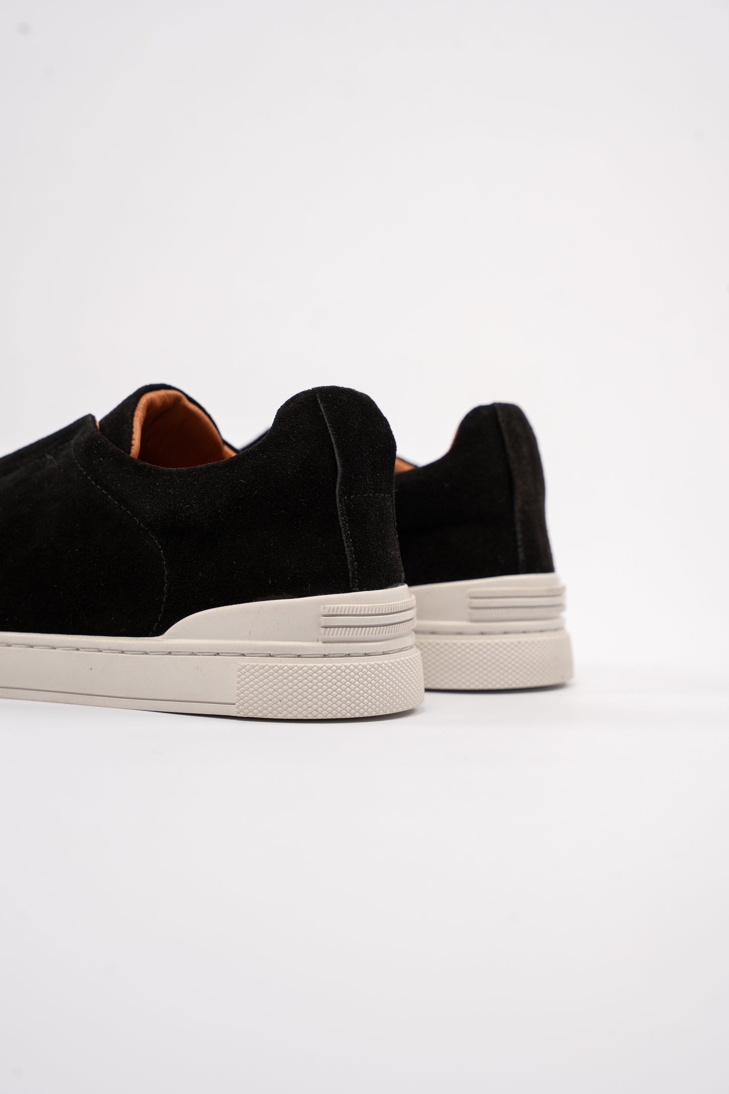 BLACK TRIPLE X ELASTIC SNEAKER