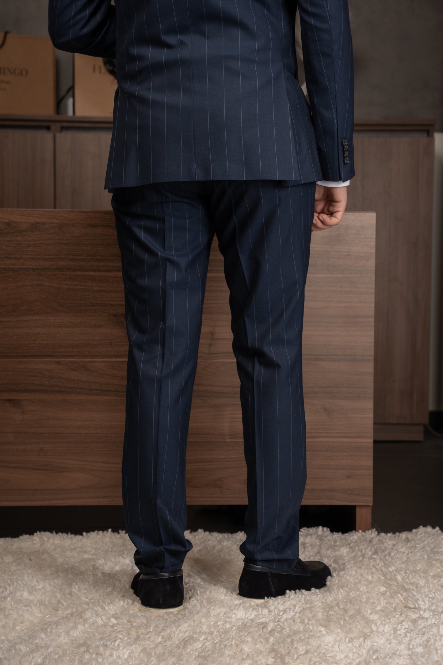NAVY LINED DOBETTI SUIT