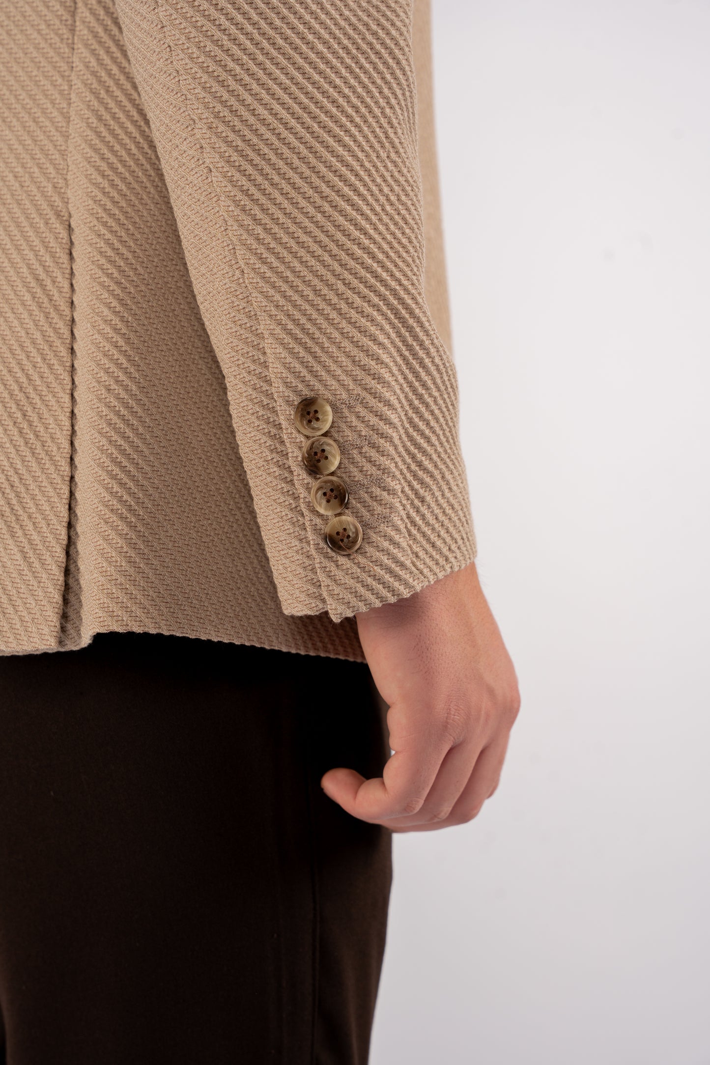 BEIGE DIAGONAL TEXTURE BLAZER