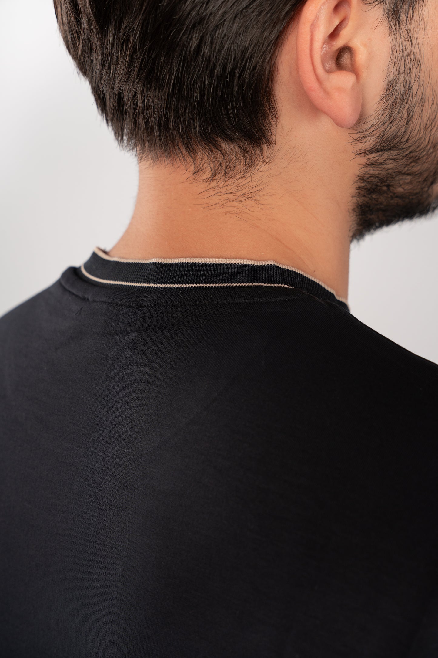 NAVY MODERN TSHIRT