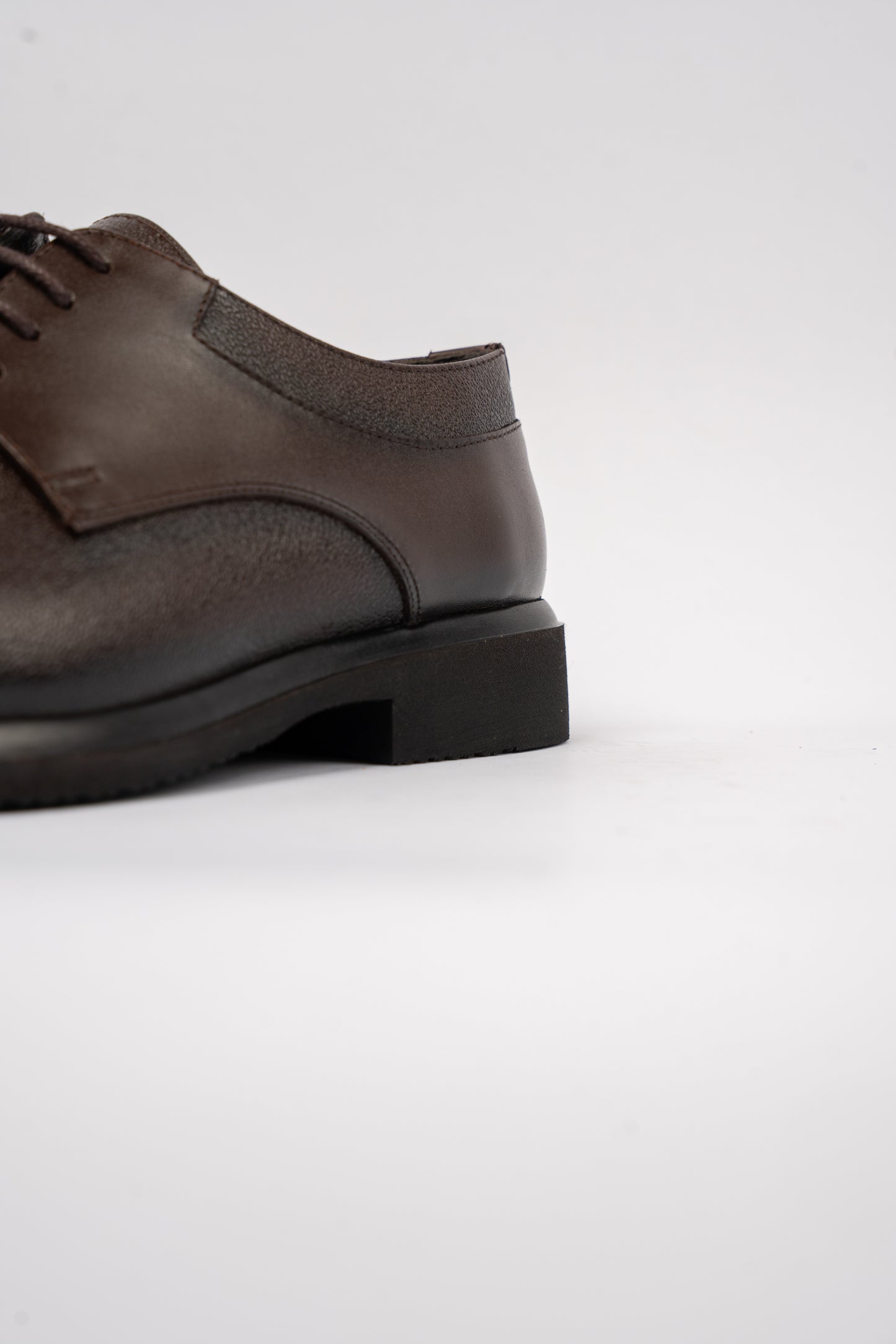 BROWN DERBY SHOE