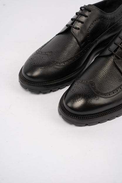 BLACK BROGUE SHOE
