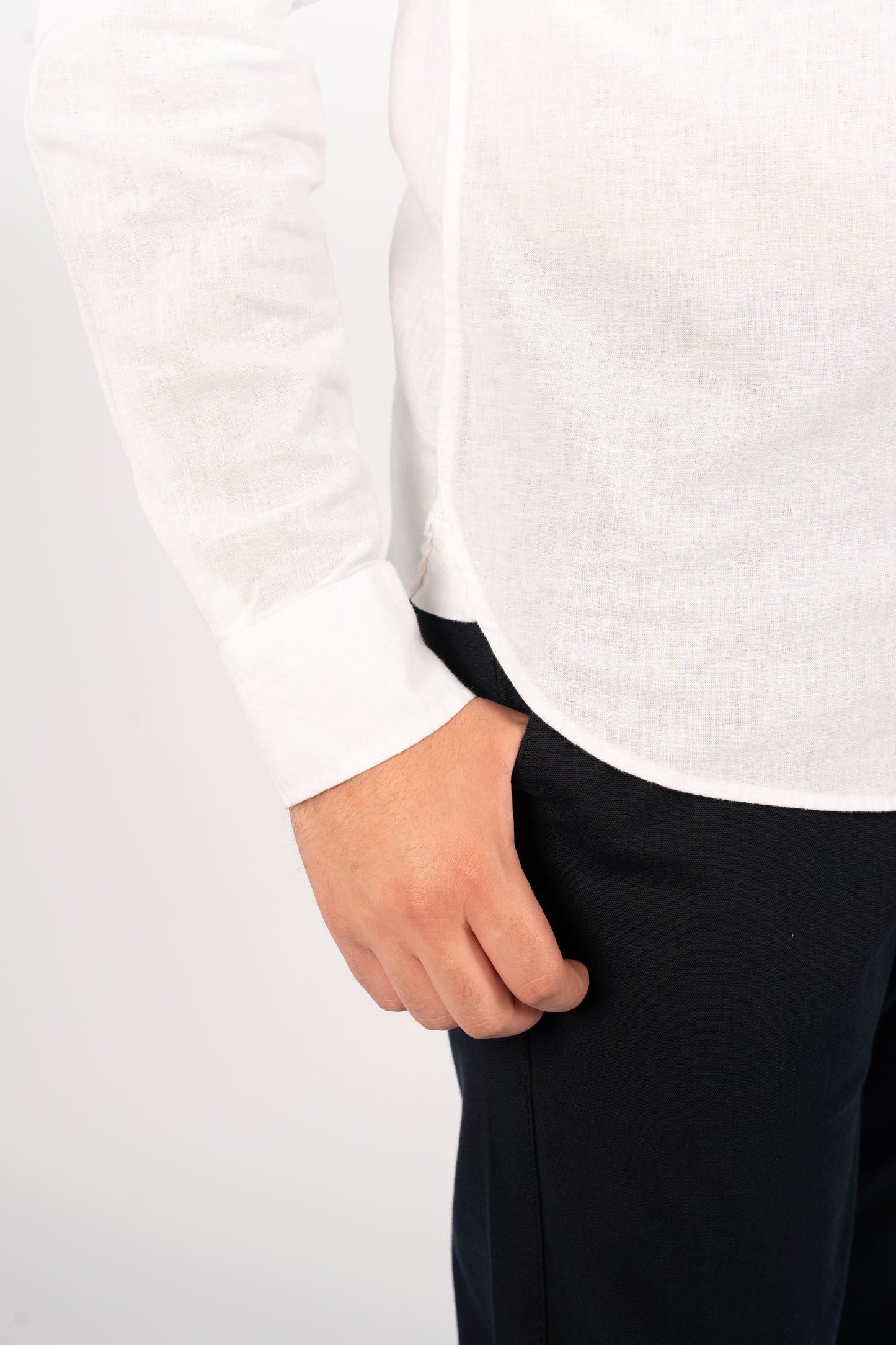 WHITE LINEN SHIRT