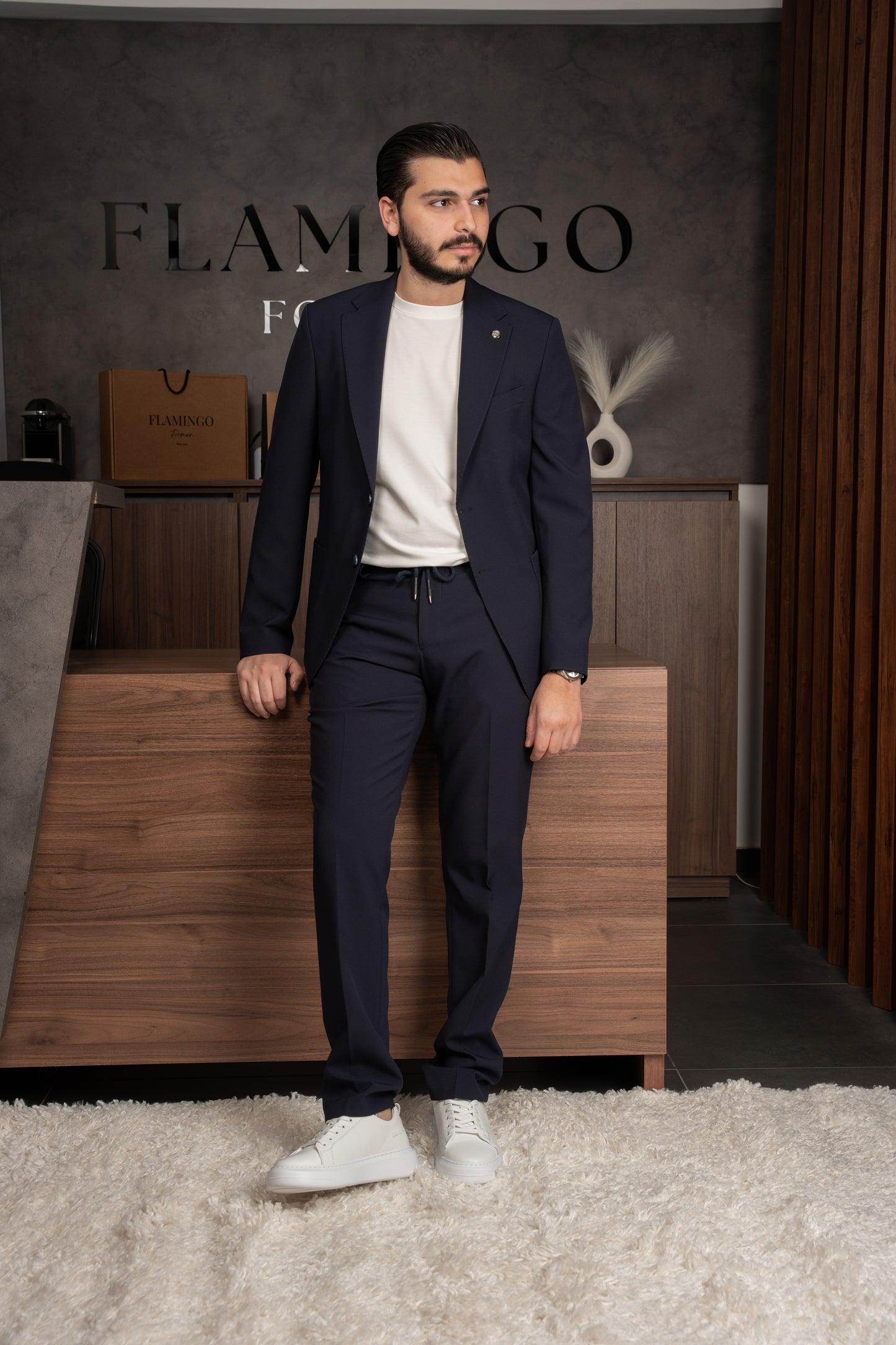 NAVY TRAVEL SUIT