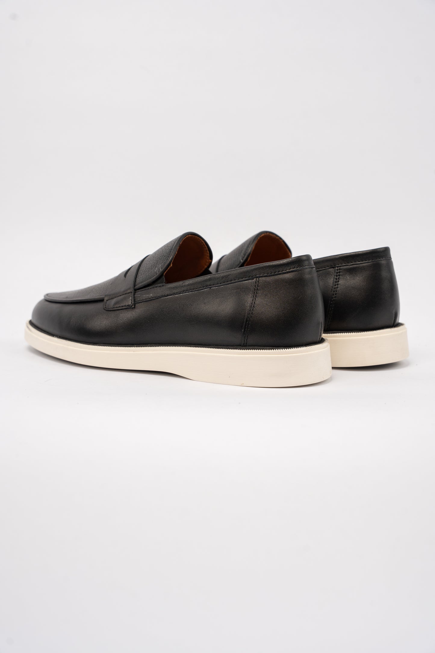 BLACK CASUAL PENNY LOAFER