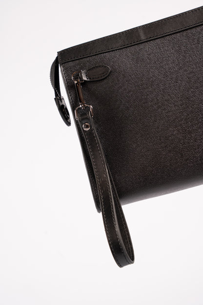 BLACK CROSS GRAIN LEATHER CLUTCH BAG