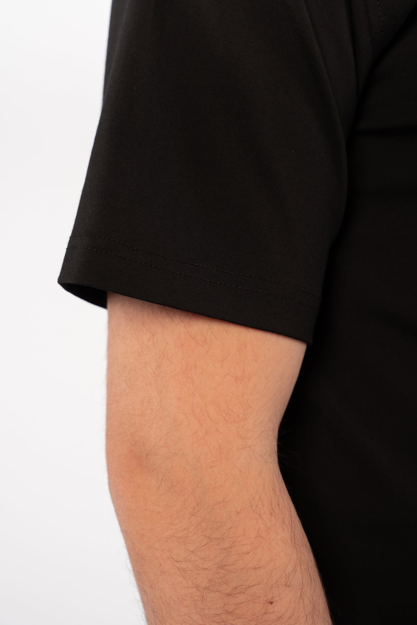 BLACK EVERYDAY TSHIRT