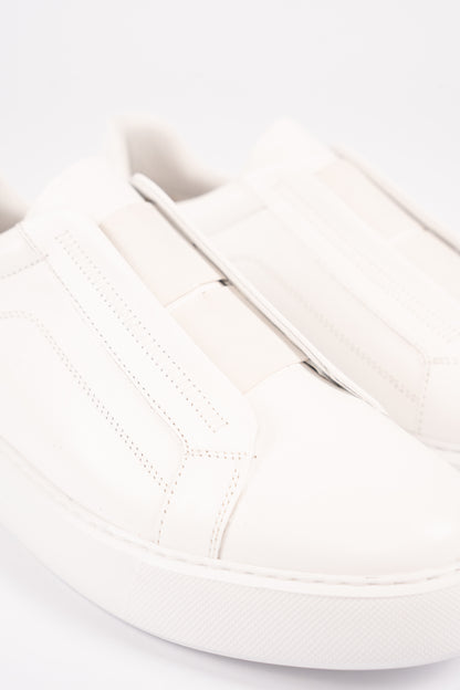 WHITE LEATHER VERSATILE ELASTIC SNEAKER