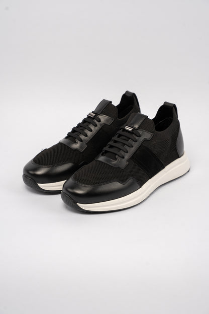 BLACK MIX MATERIAL SNEAKER