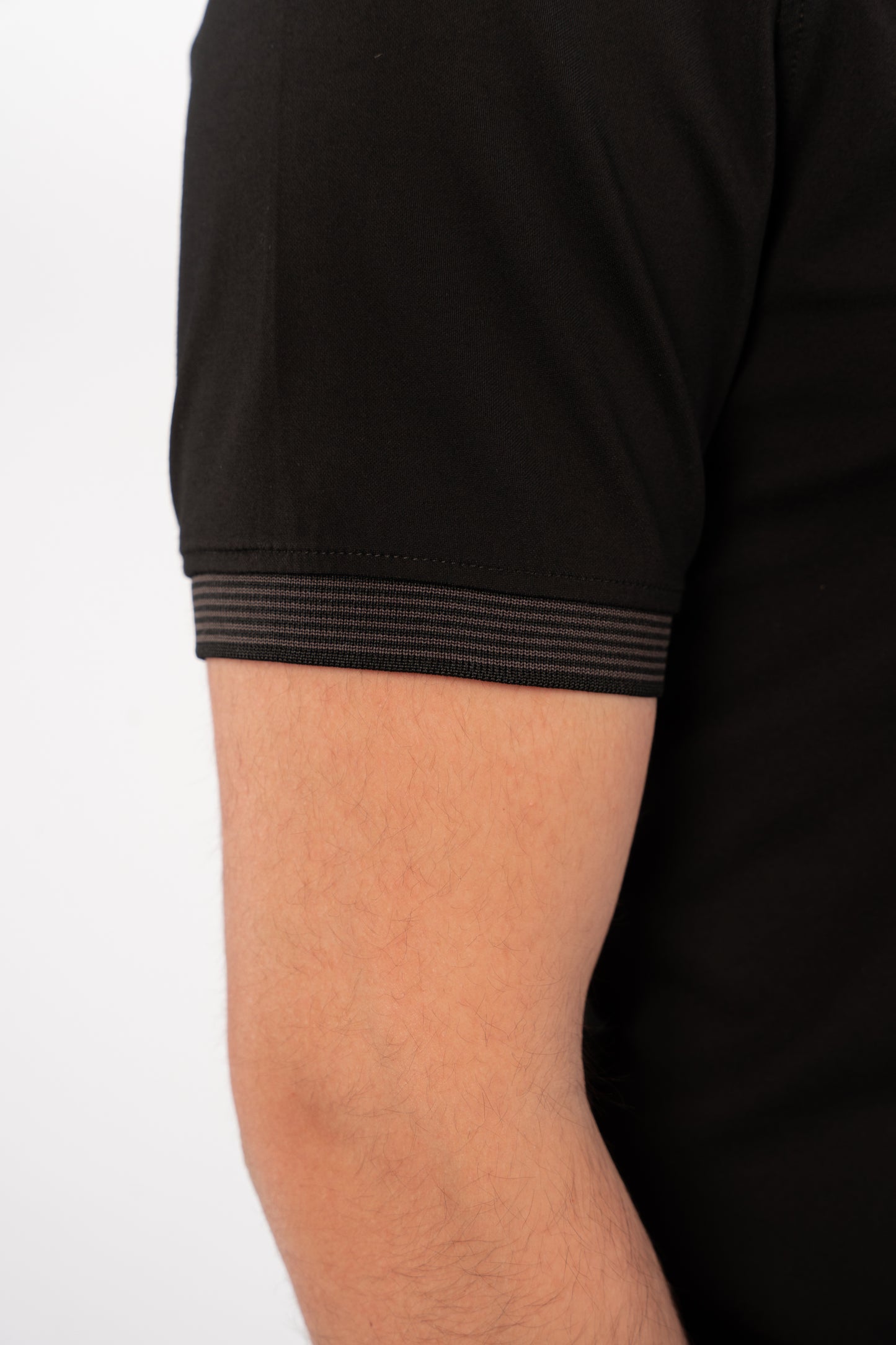 BLACK RELAXED TSHIRT