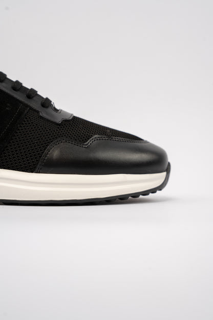 BLACK MIX MATERIAL SNEAKER