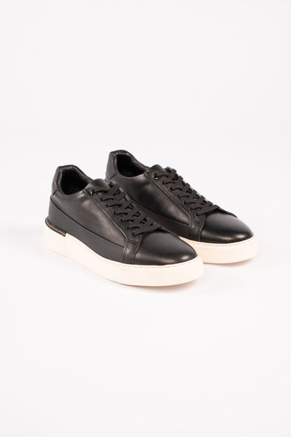 BLACK CREAM SOLE SNEAKER