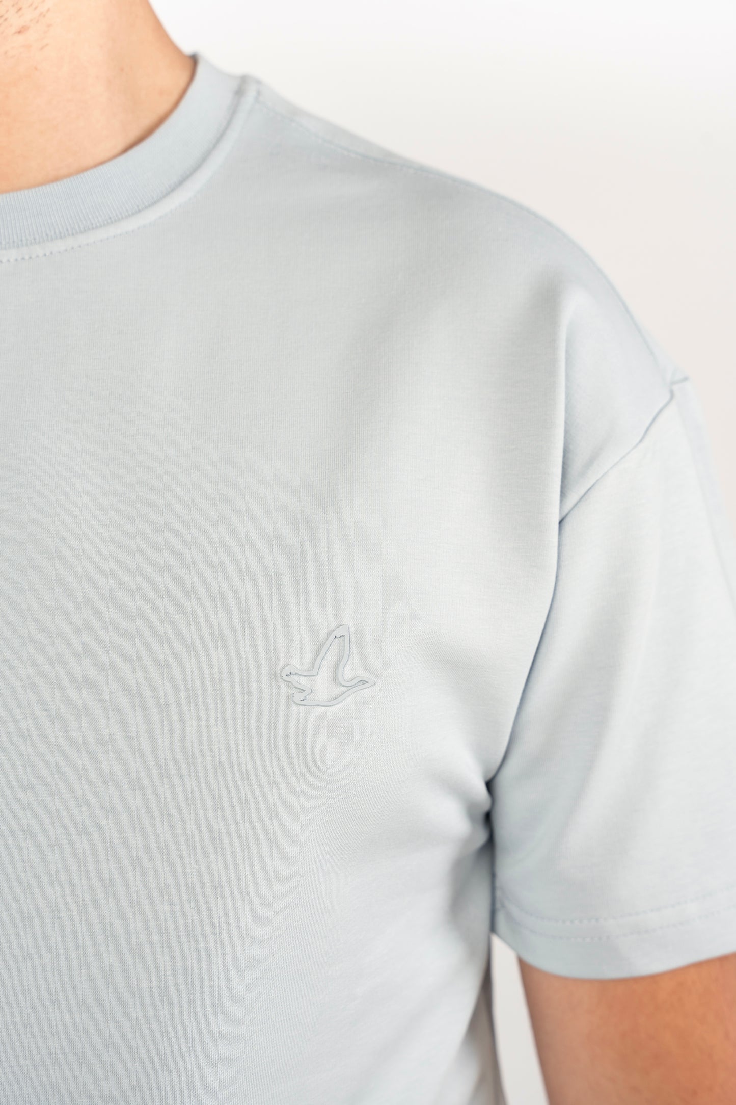 BLUE MINIMAL EAGLE TSHIRT