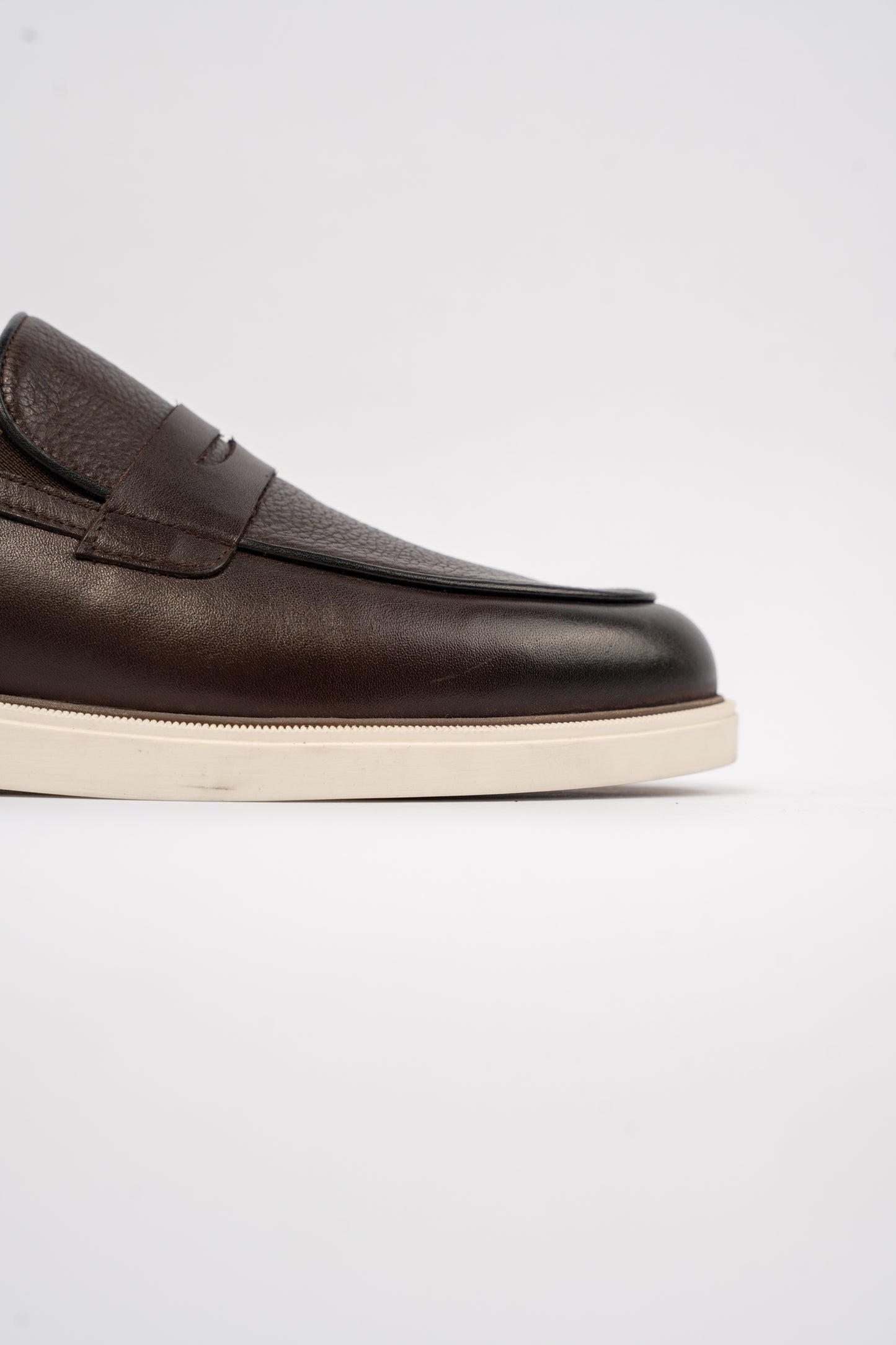 BROWN CASUAL PENNY LOAFER