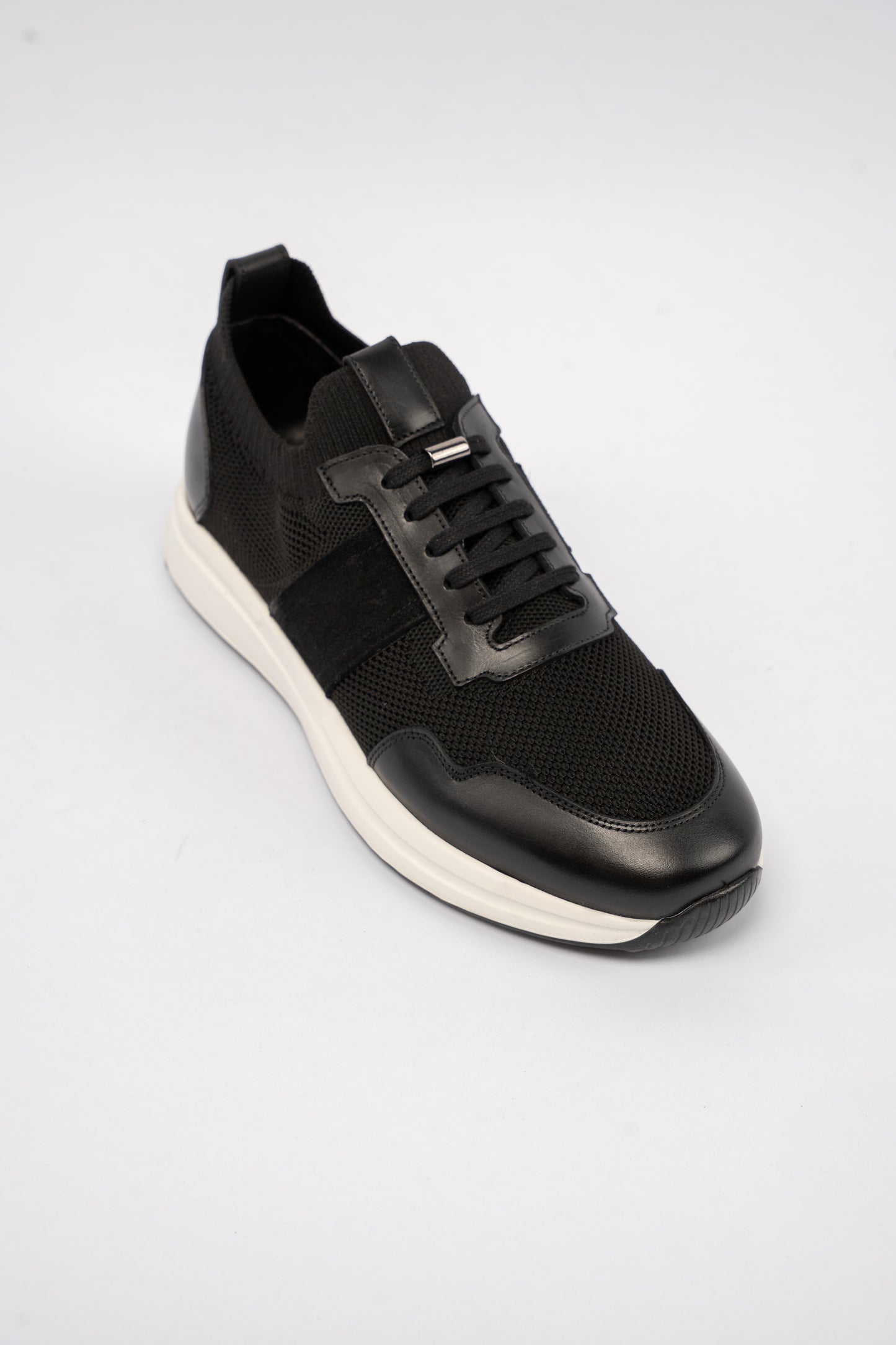 BLACK MIX MATERIAL SNEAKER