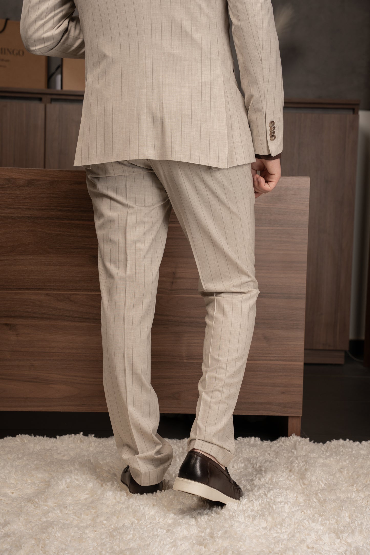 BEIGE LINED DOBETTI SUIT
