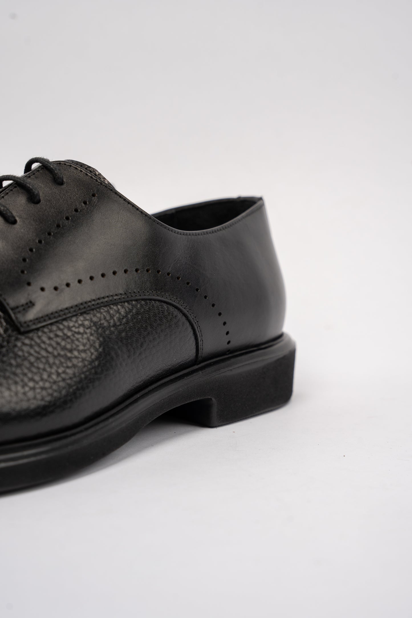 BLACK PREMIUM DERBY SHOE