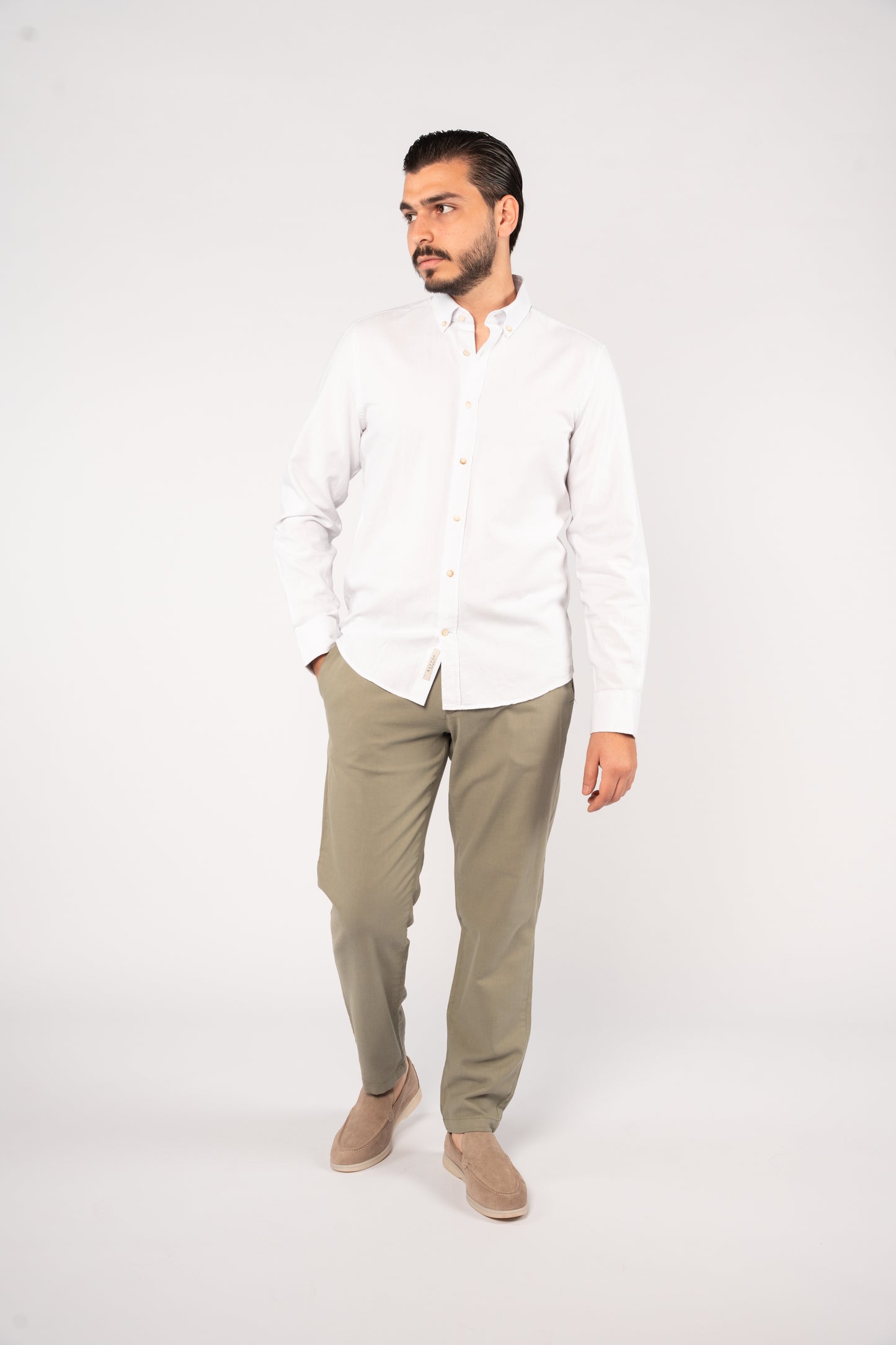 WHITE OXFORD SHIRT