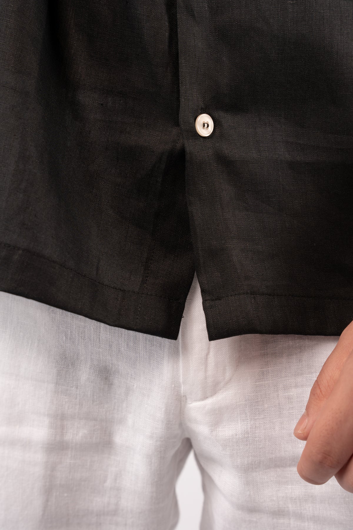BLACK HALF SLEEVE 100% LINEN SHIRT