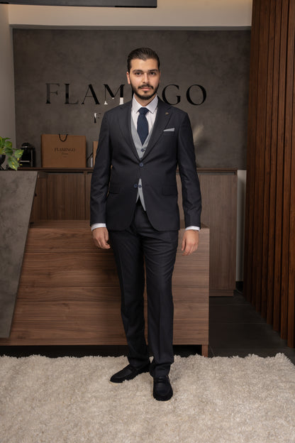 NAVY TIMELESS SUIT