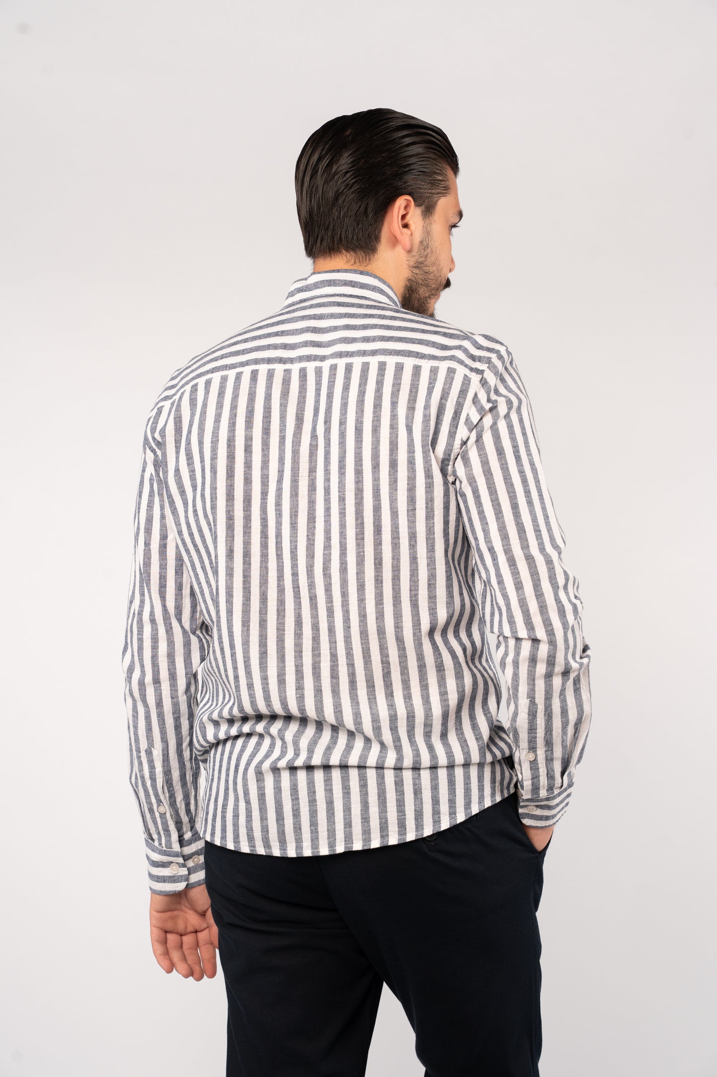 WHITE NAVY LINE LINEN SHIRT
