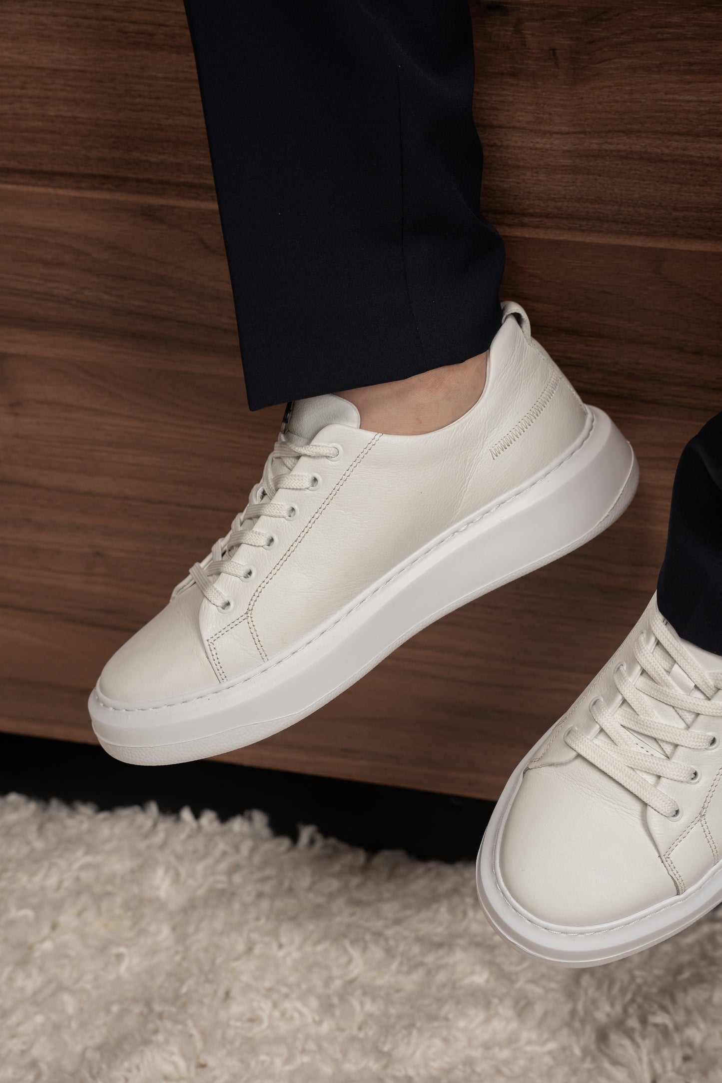 NAVY TRAVEL SUIT