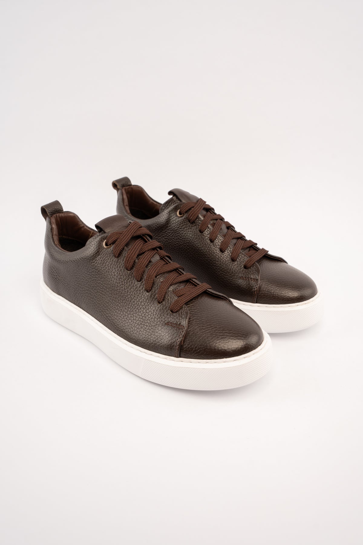 BROWN REFINED SNEAKER