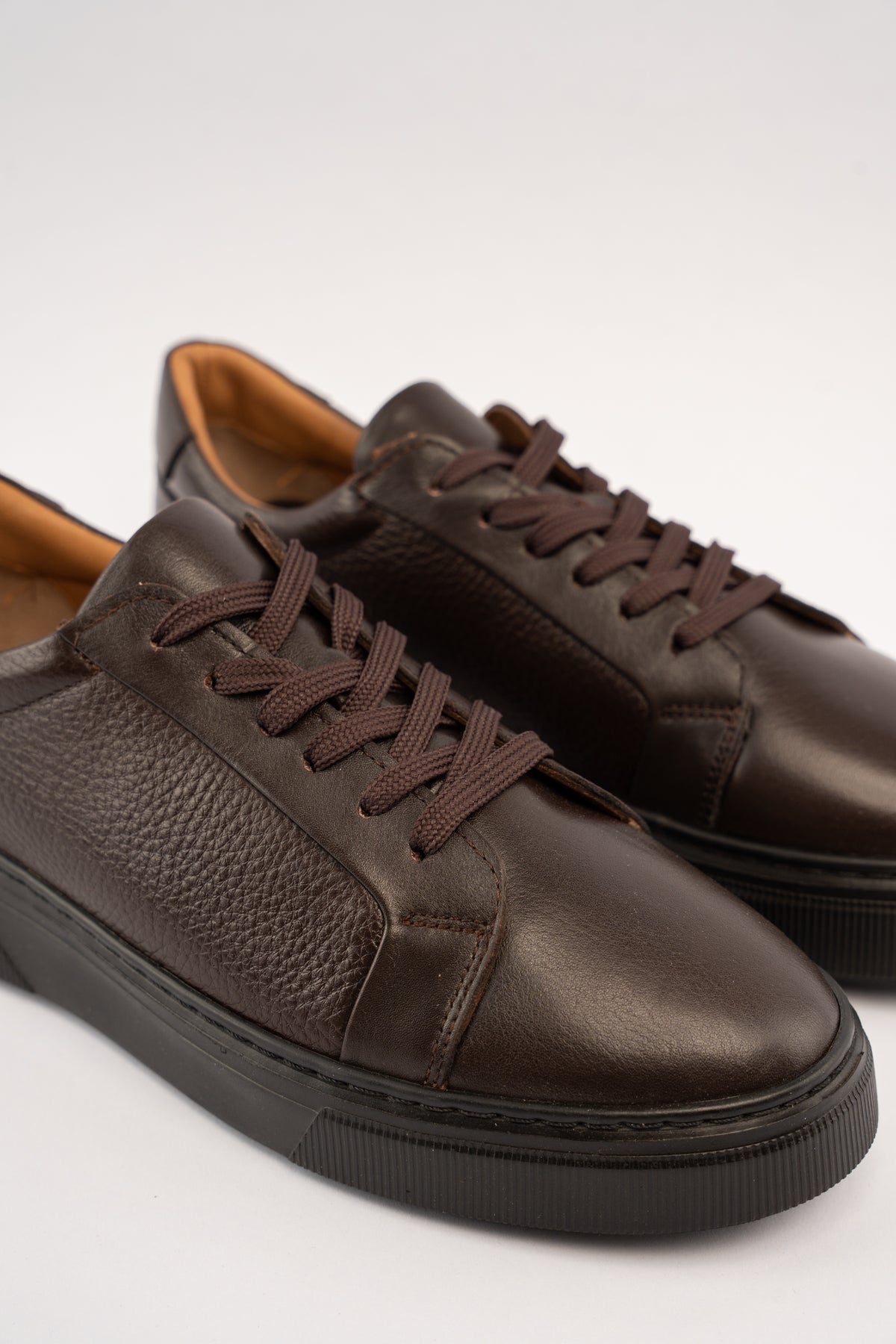 FULL BROWN INFORMAL SNEAKER