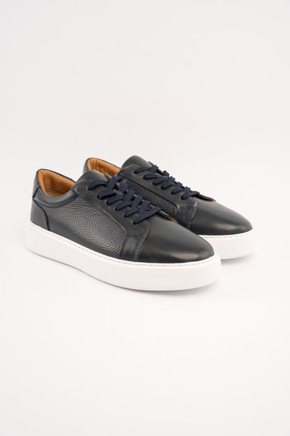 NAVY INFORMAL SNEAKER