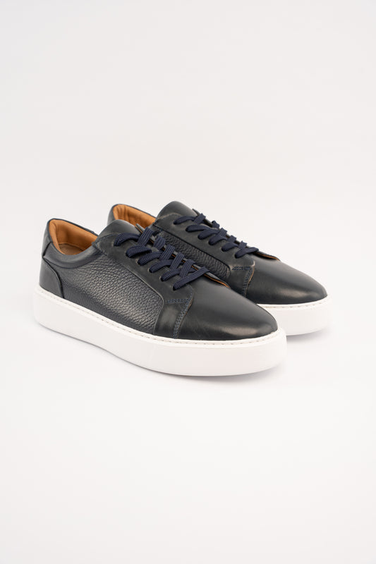 NAVY INFORMAL SNEAKER