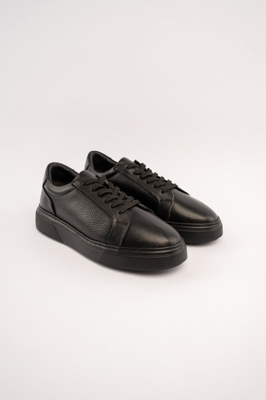 FULL BLACK INFORMAL SNEAKER