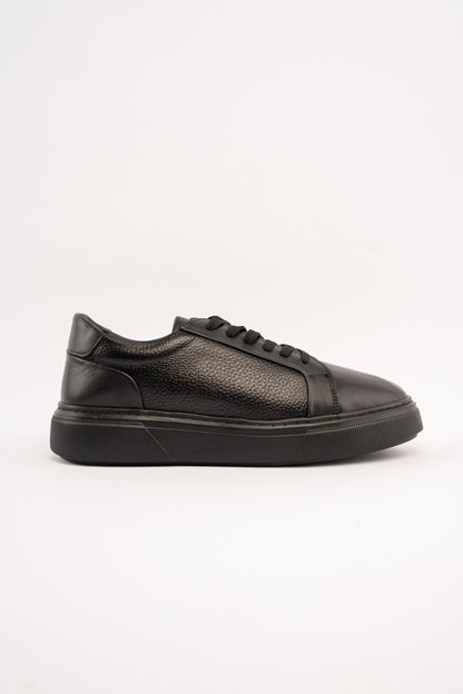 FULL BLACK INFORMAL SNEAKER