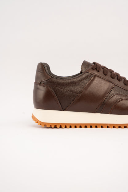 BROWN EVERYDAY SNEAKER