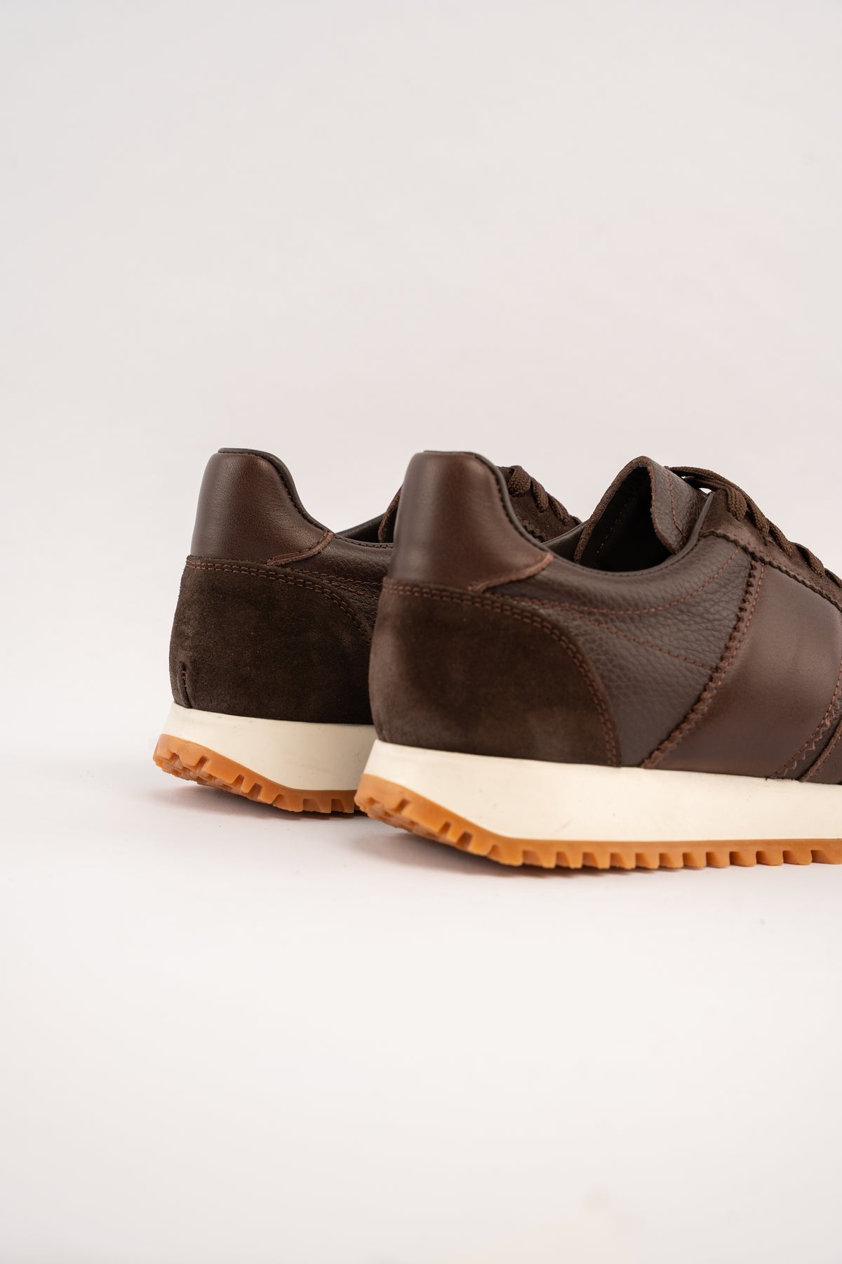 BROWN MIXED LEATHER EVERYDAY SNEAKER