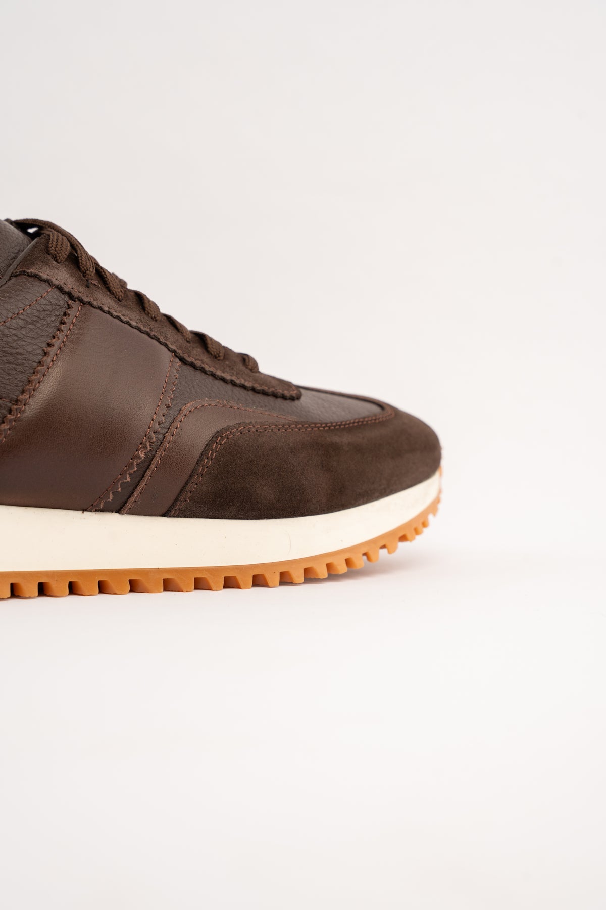 BROWN MIXED LEATHER EVERYDAY SNEAKER