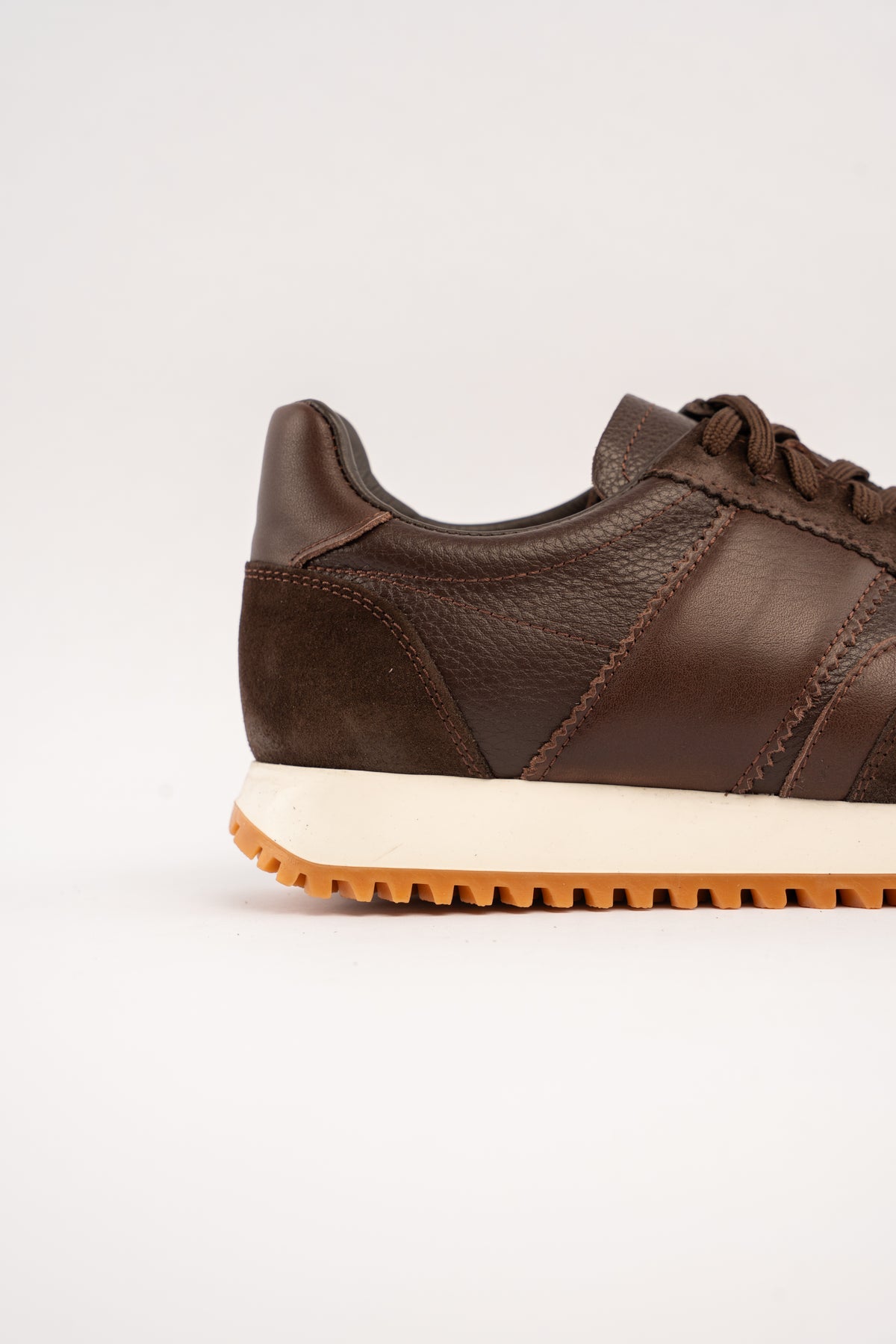 BROWN MIXED LEATHER EVERYDAY SNEAKER