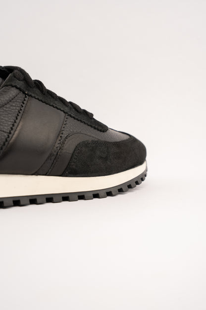 BLACK MIXED LEATHER EVERYDAY SNEAKER