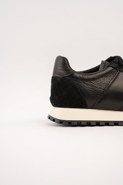 BLACK MIXED LEATHER EVERYDAY SNEAKER