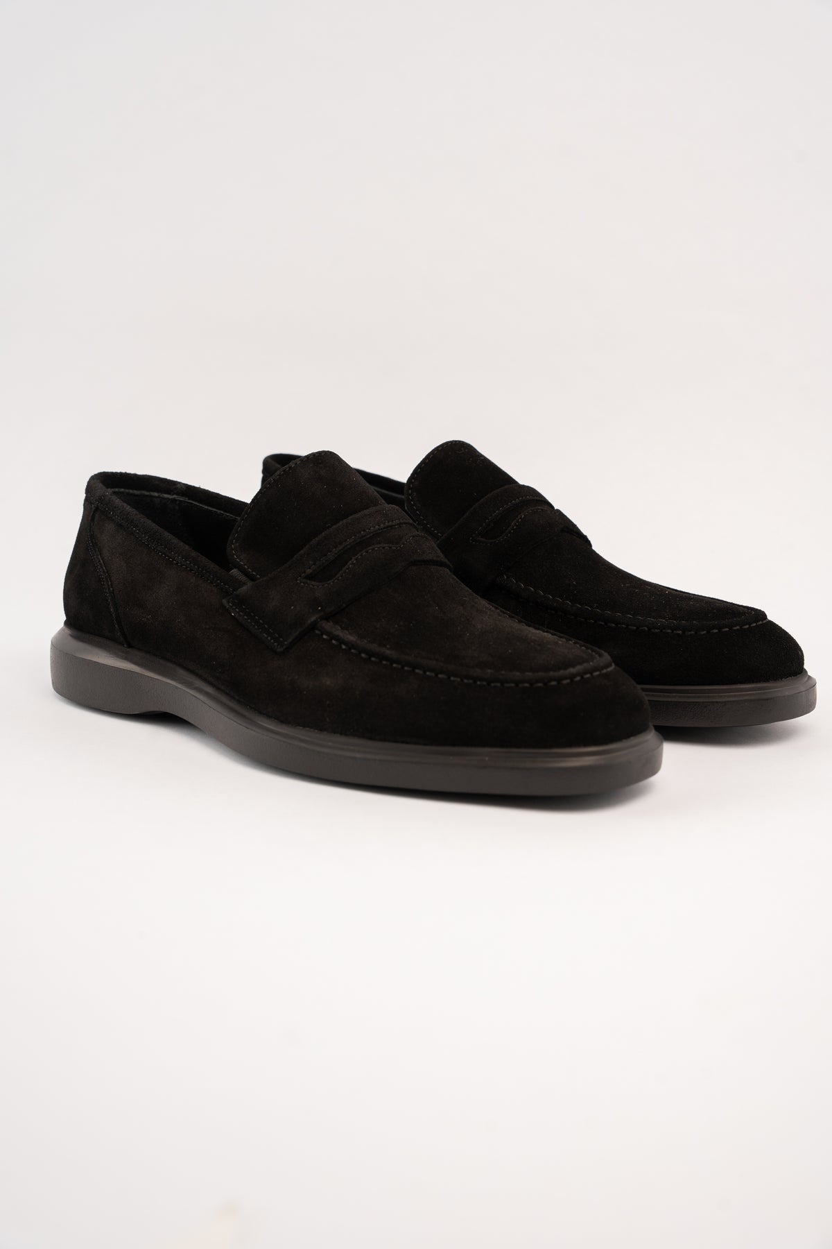 BLACK ELEGANT SUEDE LOAFER