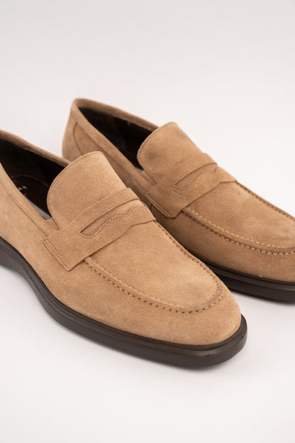 BEIGE ELEGANT SUEDE LOAFER