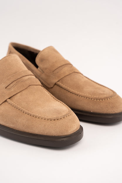 BEIGE ELEGANT SUEDE LOAFER