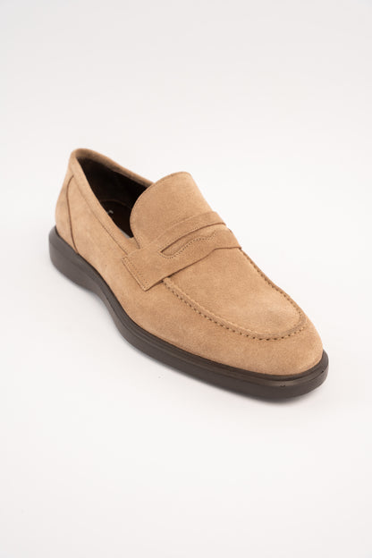 BEIGE ELEGANT SUEDE LOAFER