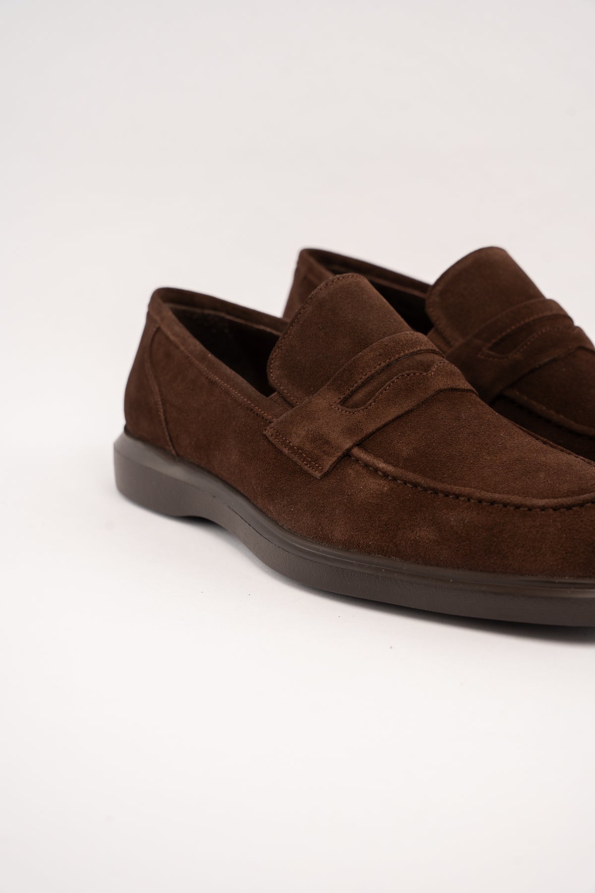 BROWN ELEGANT SUEDE LOAFER