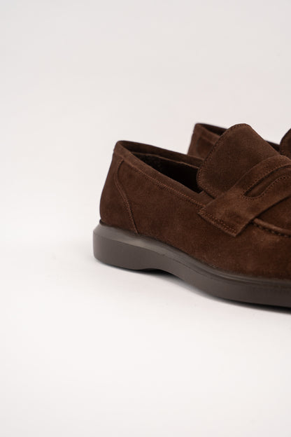 BROWN ELEGANT SUEDE LOAFER