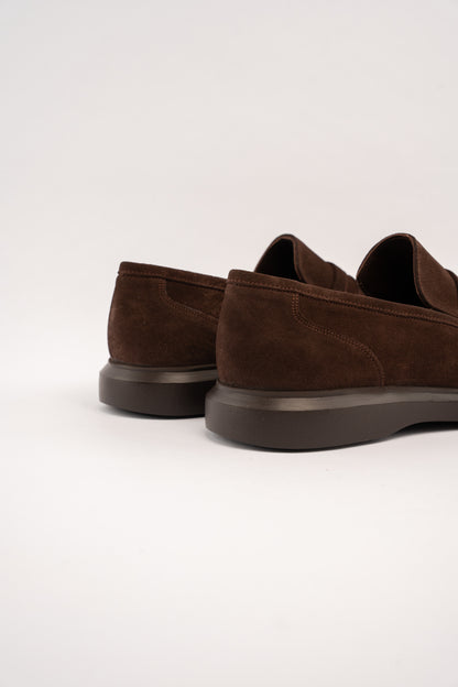 BROWN ELEGANT SUEDE LOAFER