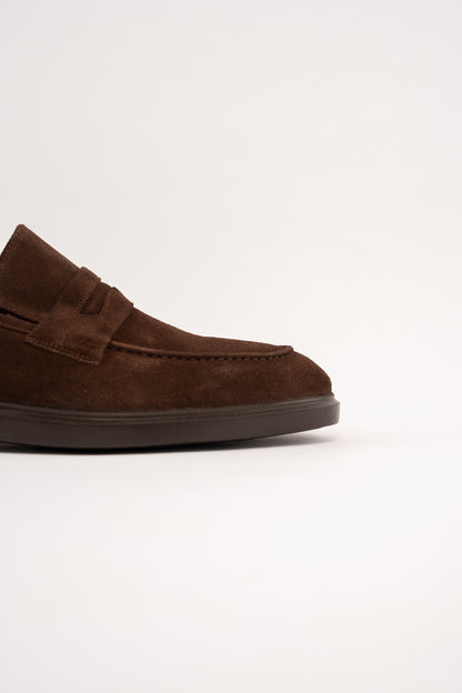 BROWN ELEGANT SUEDE LOAFER
