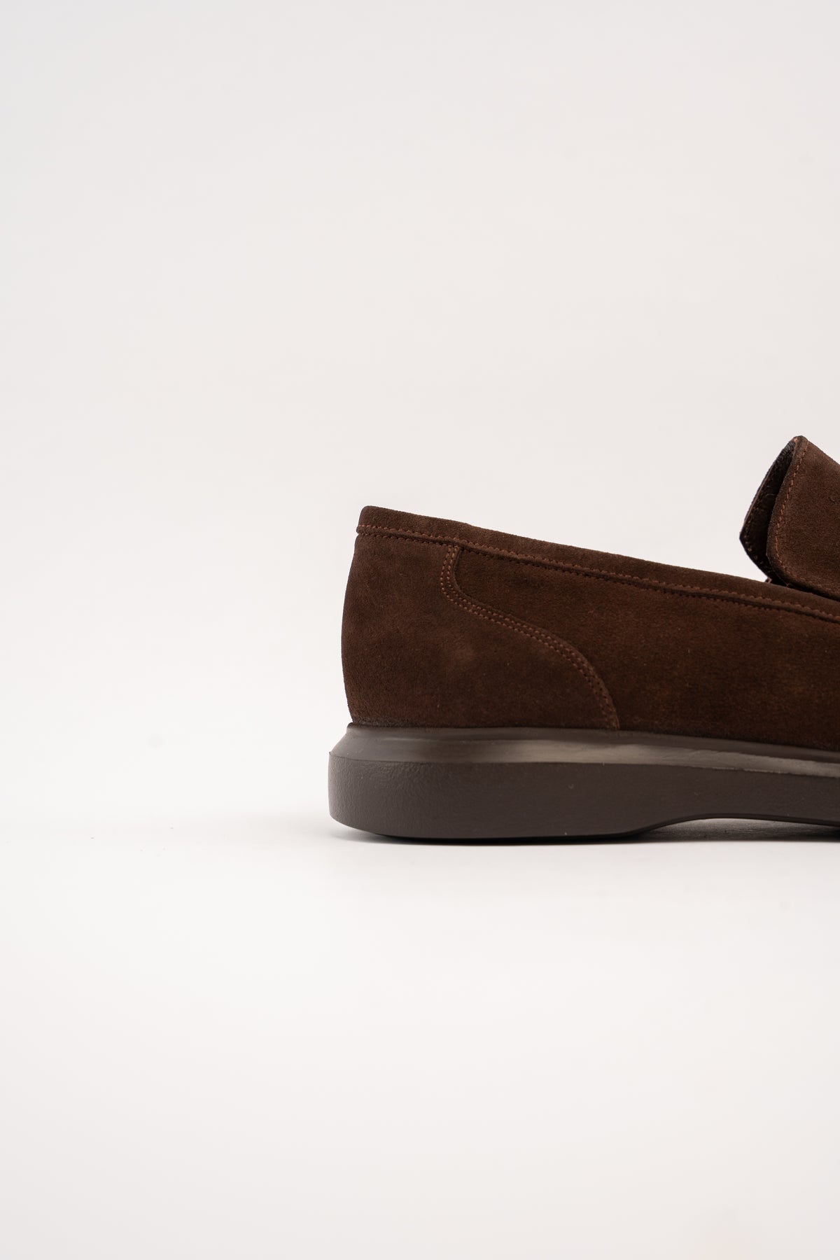 BROWN ELEGANT SUEDE LOAFER