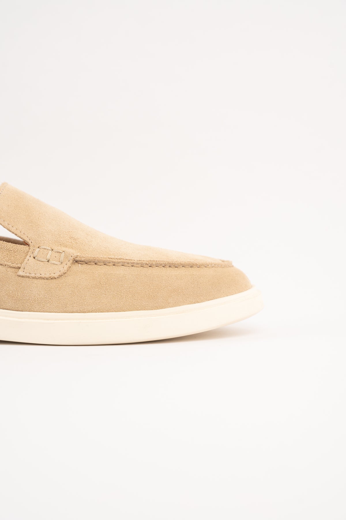 BEIGE HERITAGE SUEDE LOAFER
